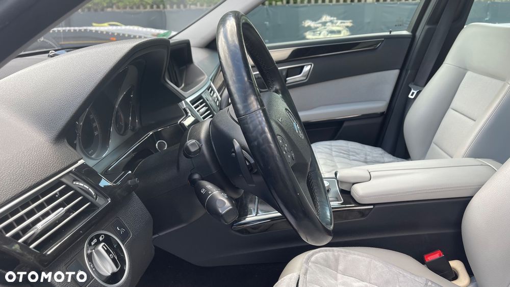 Mercedes-Benz Klasa E 350 CDI 4-Matic BlueEff Elegance - 34