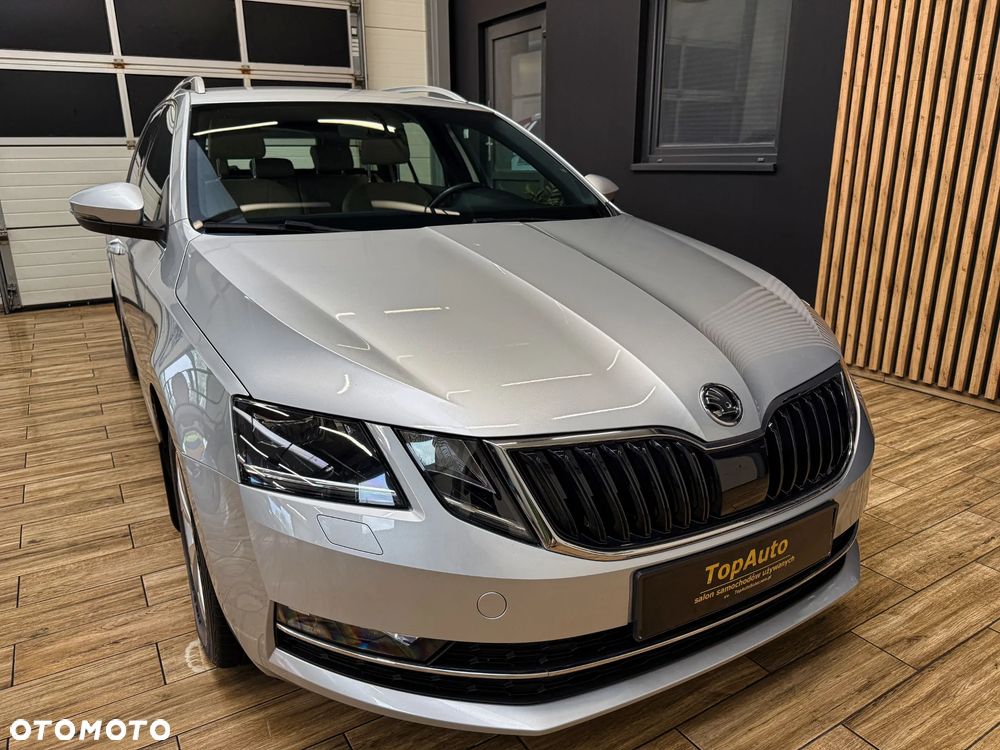 Skoda Octavia 2.0 TDI DSG Style - 4