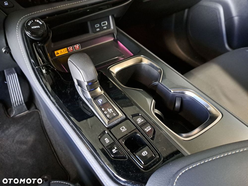 Lexus NX - 26
