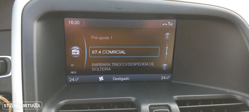 Volvo XC 60 2.0 D3 Drive Momentum - 19