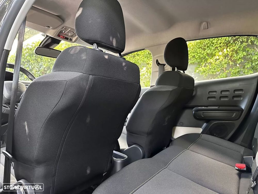 Citroën C3 1.2 PureTech Shine Pack - 12