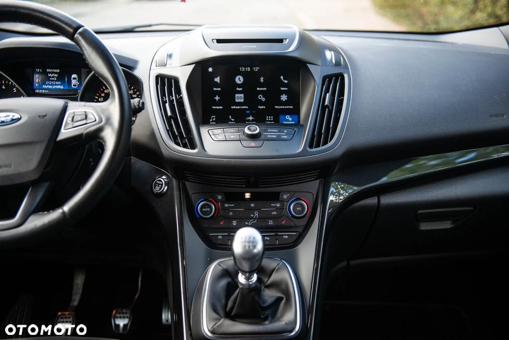 Ford Kuga 1.5 EcoBoost FWD ST-Line ASS - 32