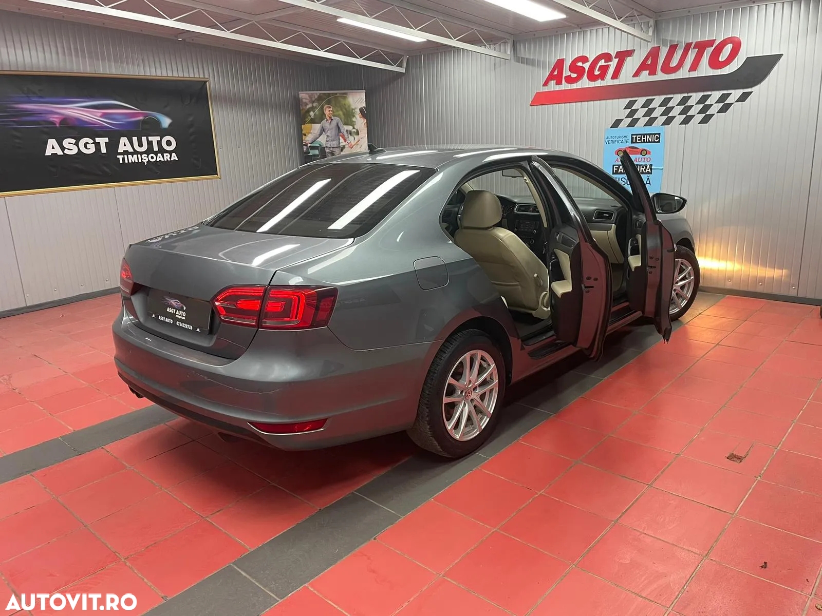 Volkswagen Jetta - 19