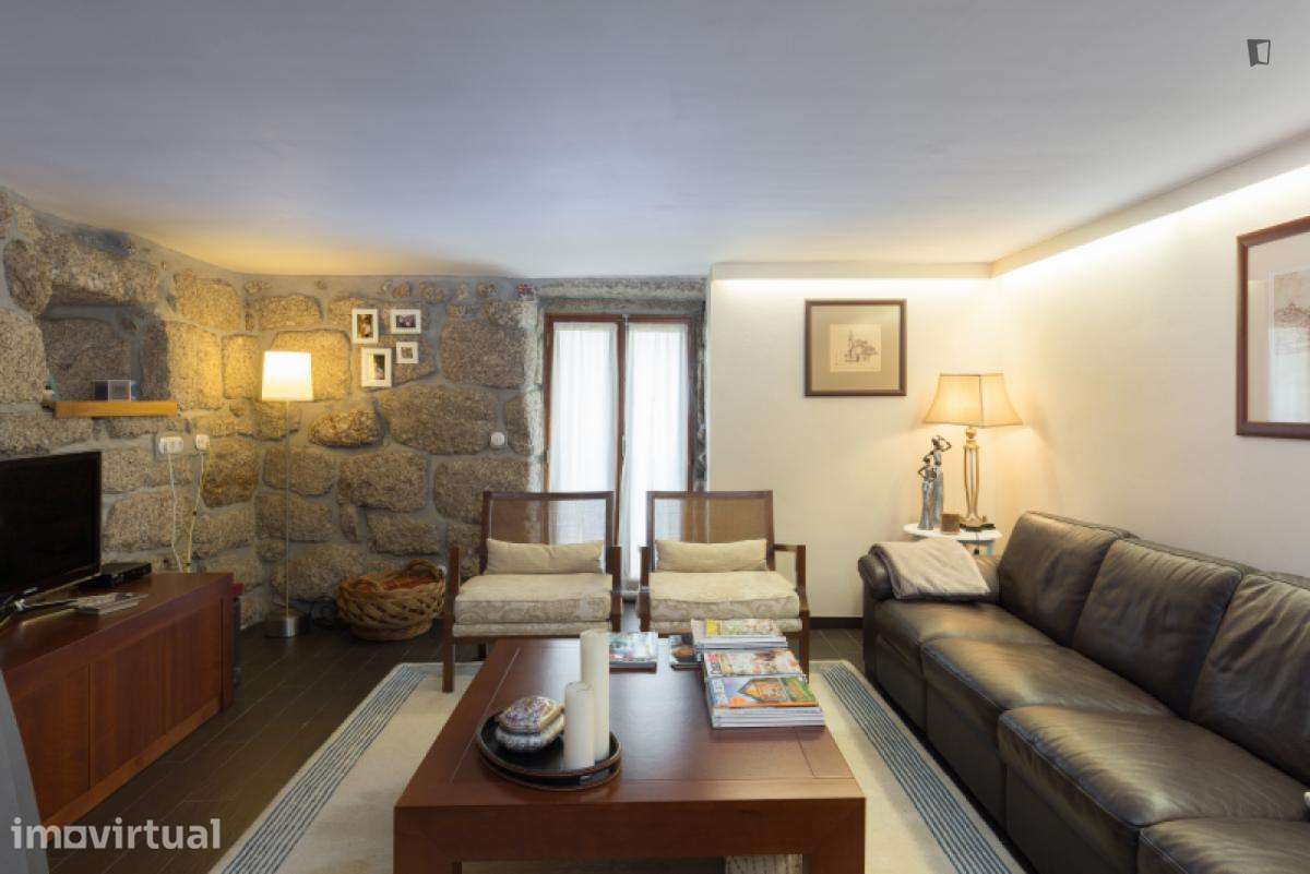 Casa com 4 quartos - localizado em Amarante - Grande imagem: 3/60
