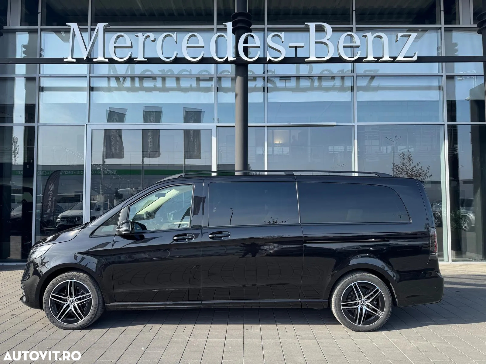 Mercedes-Benz V 300 d Combi Extra-lung 237 CP AWD 9AT Exclusive - 3