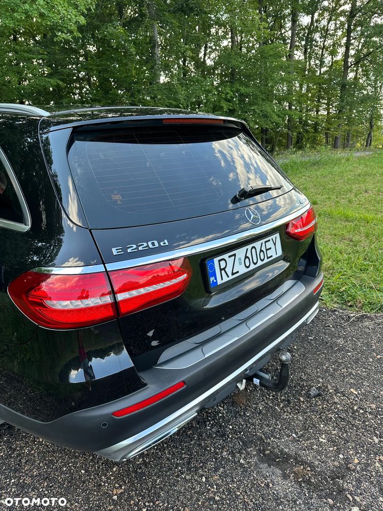 Mercedes-Benz Klasa E 220 d 4-Matic All-Terrain - 7