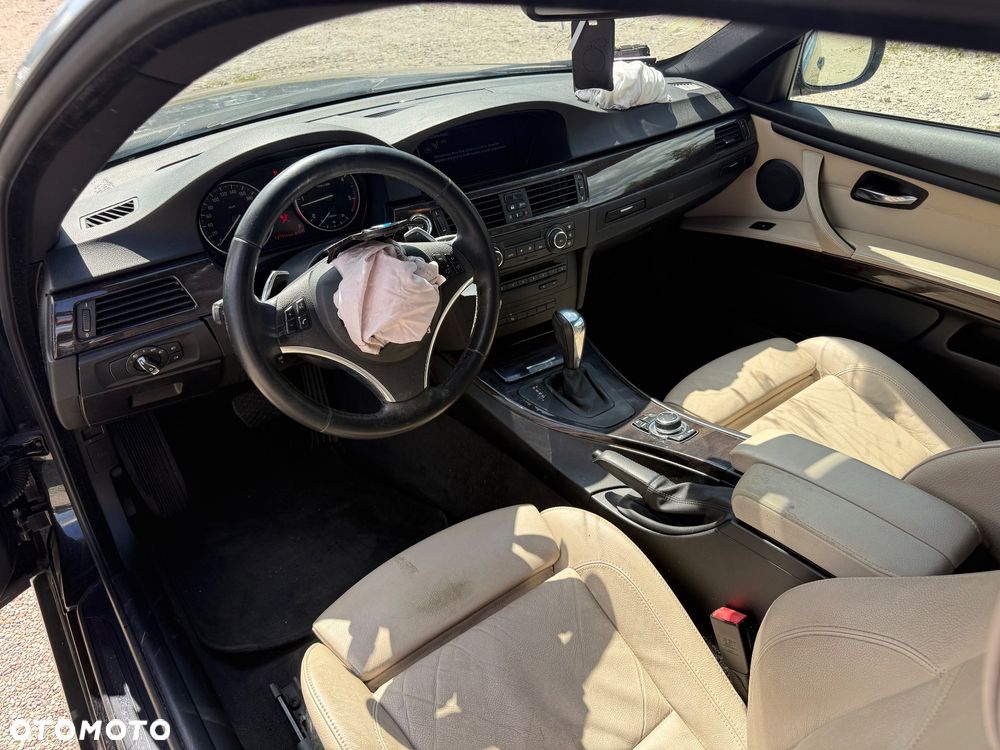 BMW Seria 3 320d Edition Exclusive - 12