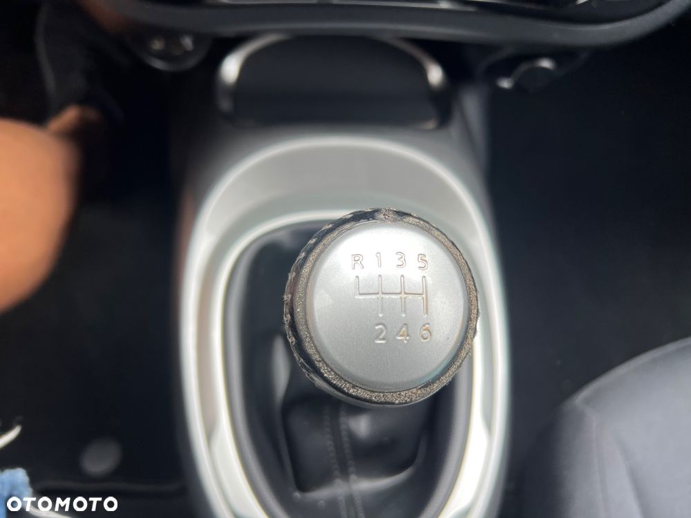 Nissan Juke 1.2 DIG-T Tekna Dark Sound - 32