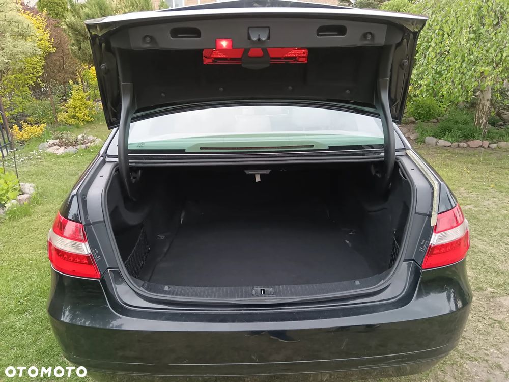 Mercedes-Benz Klasa E 220 CDI - 15