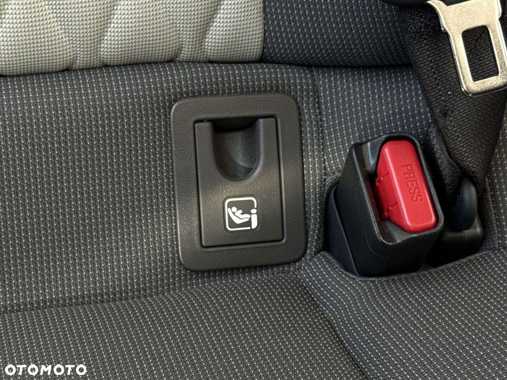 Toyota Corolla 1.8 Hybrid Comfort - 24