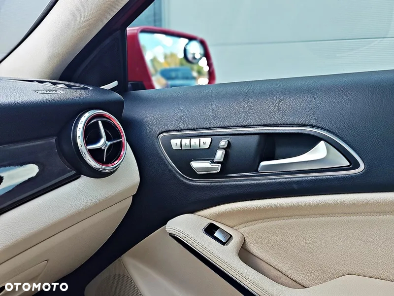 Mercedes-Benz GLA 250 4-Matic - 39