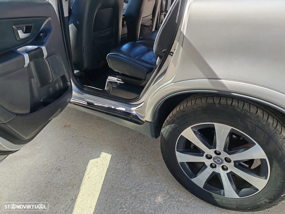 Volvo XC 90 D5 Executive - 6