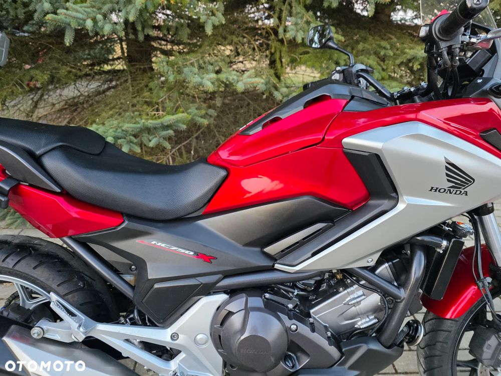 Honda NC - 22