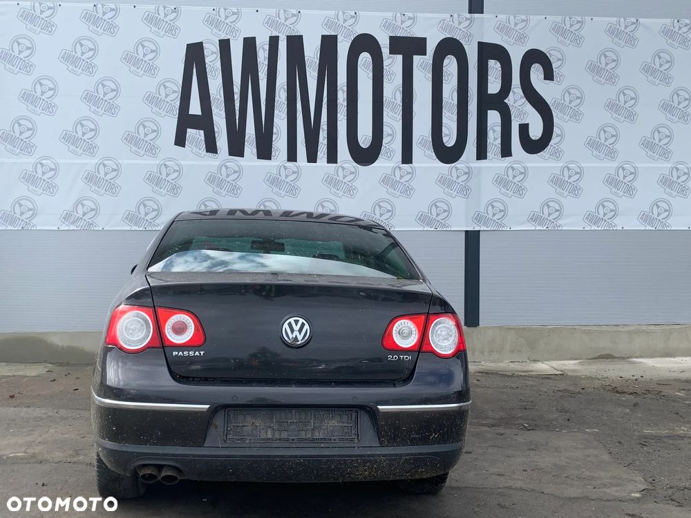 VW VOLKSWAGEN PASSAT 2006 *SAMOCHÓD NA CZĘŚCI* 2563 MASKA, LAMPA, DRZWI, LUSTERKO, ZDERZAK, GRILL, BŁOTNIK, KLAPA, BELKA, DESKA, FOTELE, KANAPA, ĆWIARTKA, KIEROWNICA, TARCZE, ZACISKI, ZAWIESZENIE, KOMPLETNY PRZÓD, KOMPLETNY TYŁ, LICZNIK, ZEGARY, PRAWE LEWE PRZÓD TYŁ - 4