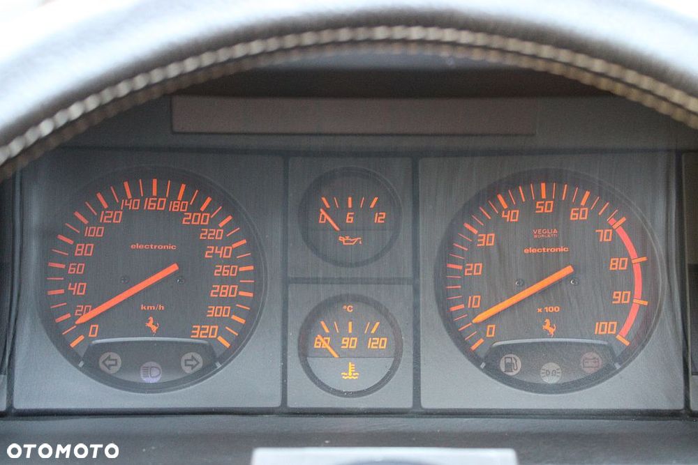 Ferrari Testarossa - 20