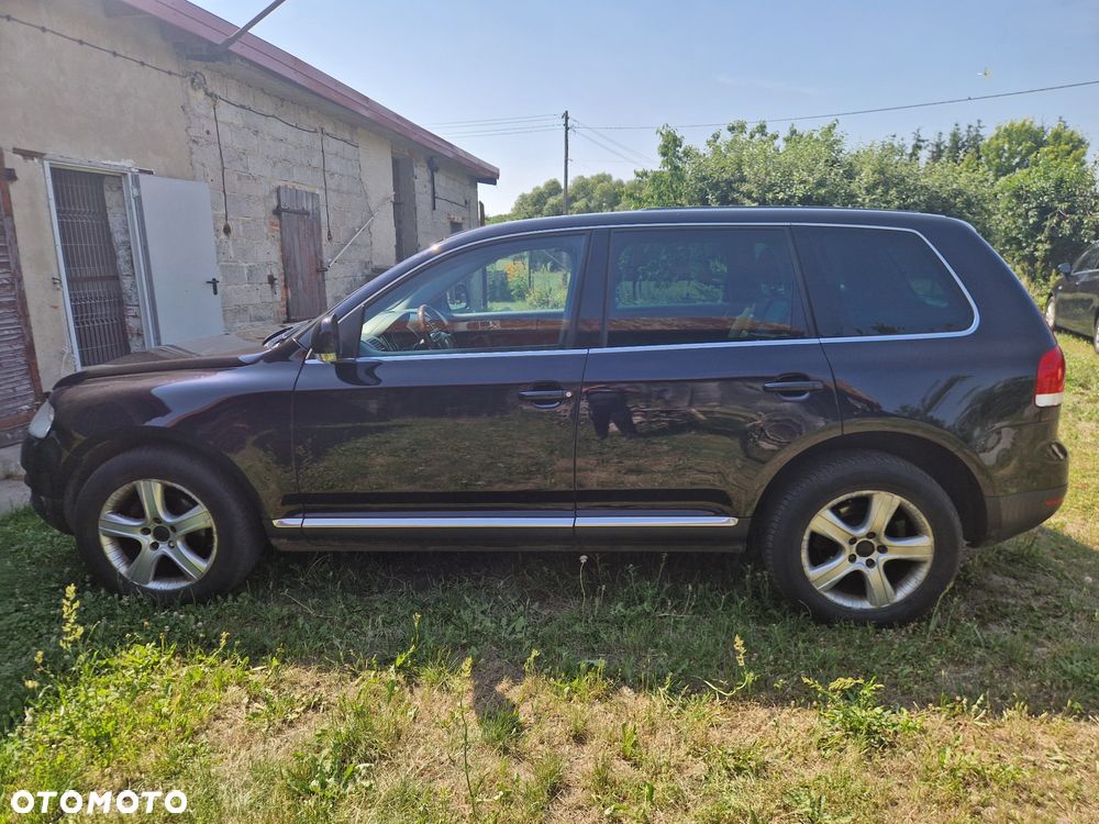 Volkswagen Touareg - 2