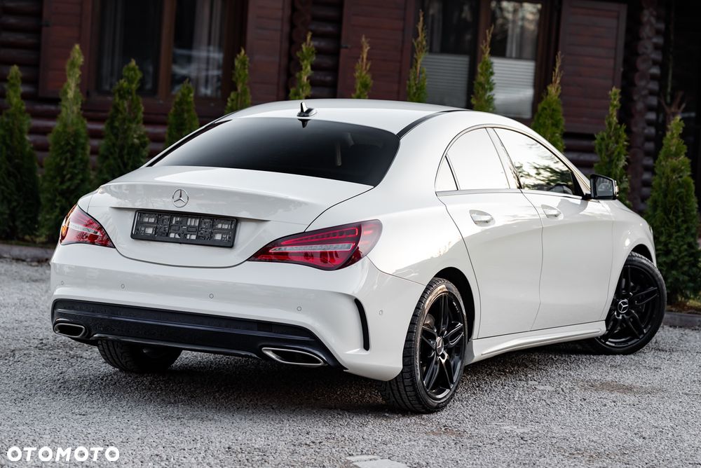 Mercedes-Benz CLA 250 AMG Line - 13