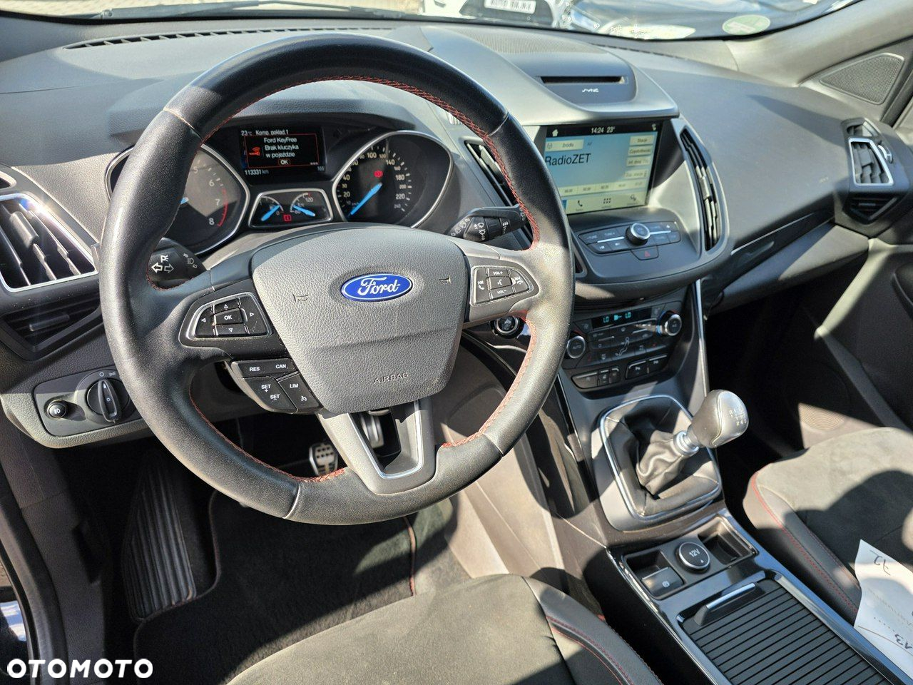 Ford Kuga 1.5 EcoBoost 2x4 ST-Line - 18