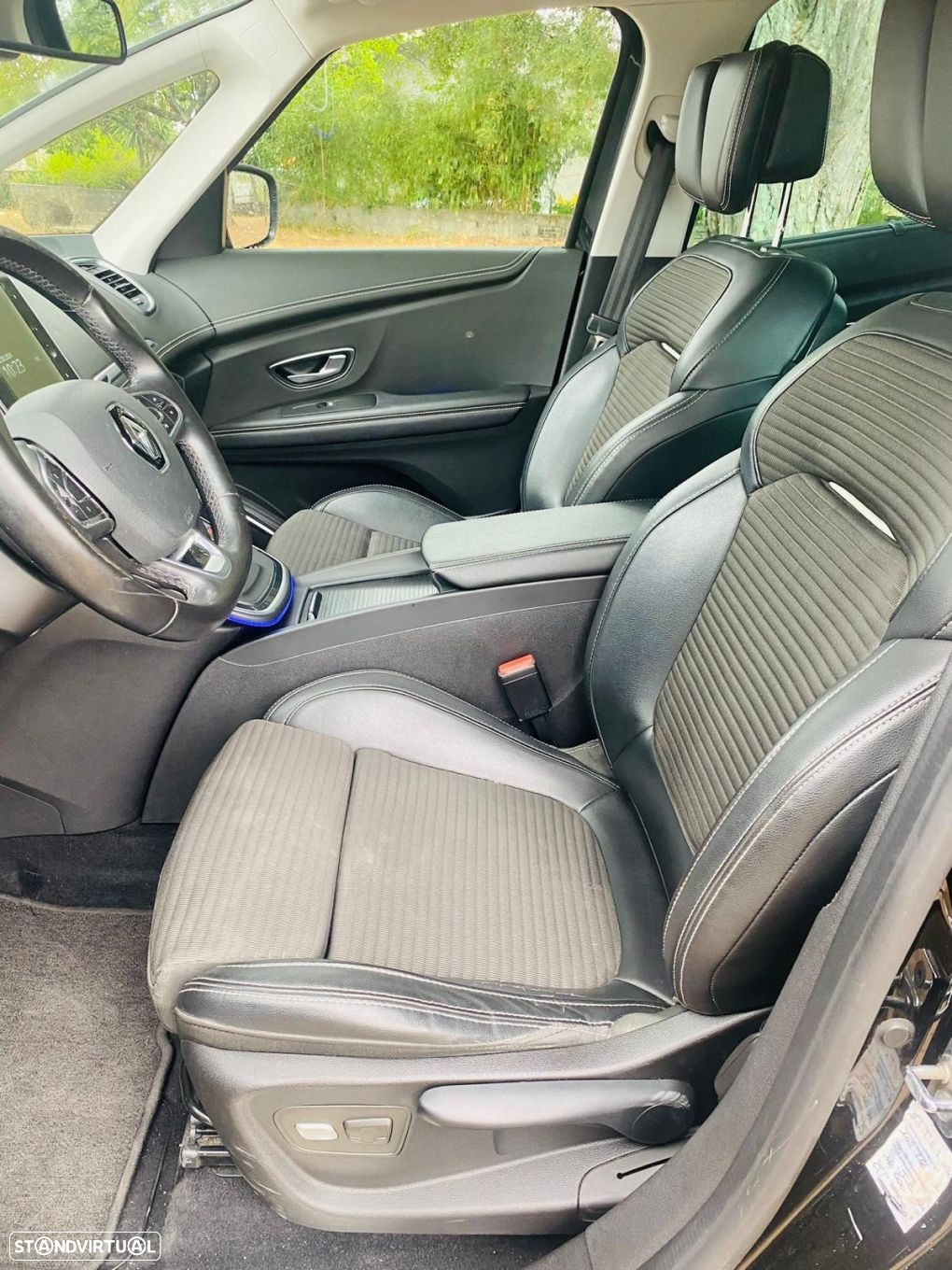 Renault Grand Scénic 1.5 dCi Bose Edition EDC SS - 21