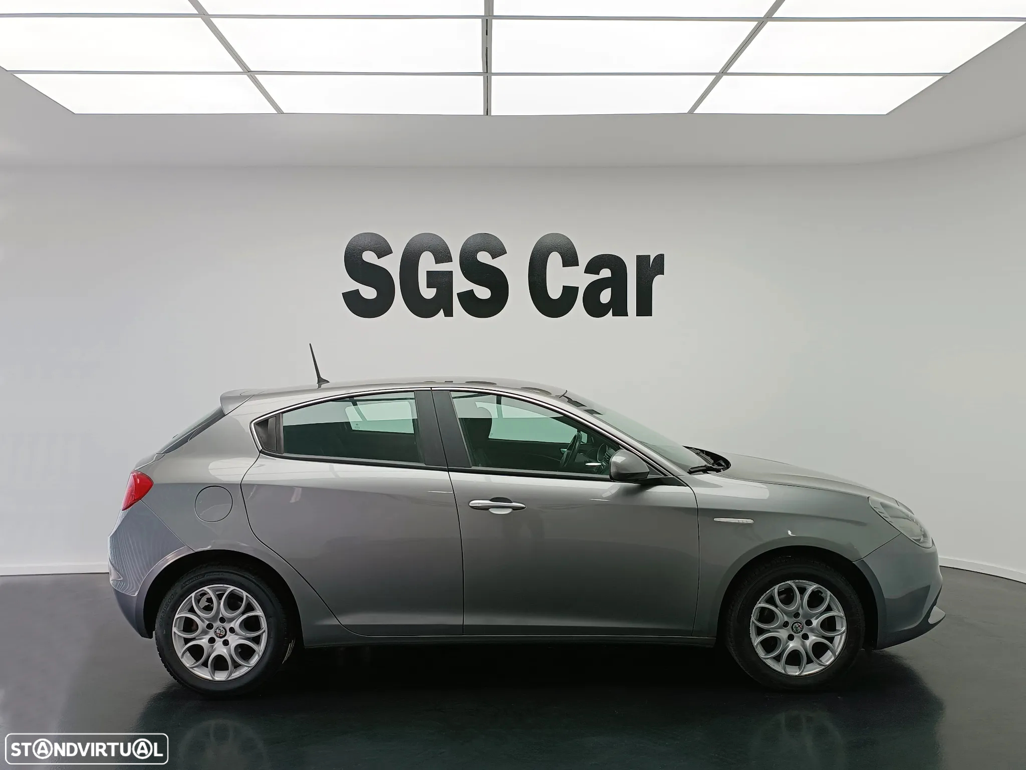 Alfa Romeo Giulietta 1.6 JTDm - 5