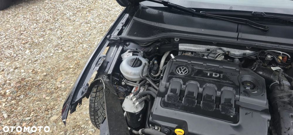Volkswagen Passat 2.0 TDI BMT Comfortline DSG - 23