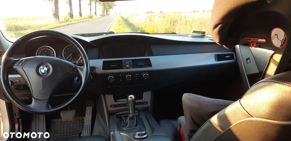 BMW Seria 5 520d - 9