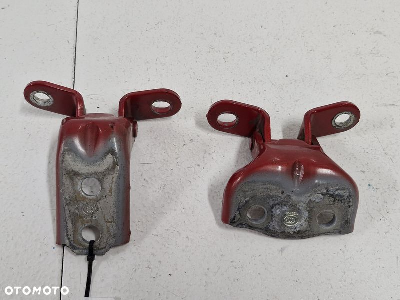 HYUNDAI IX20 ZAWIASY DRZWI PRAWY PRZÓD PRAWE PRZEDNIE KOMPLET WR3 - 4