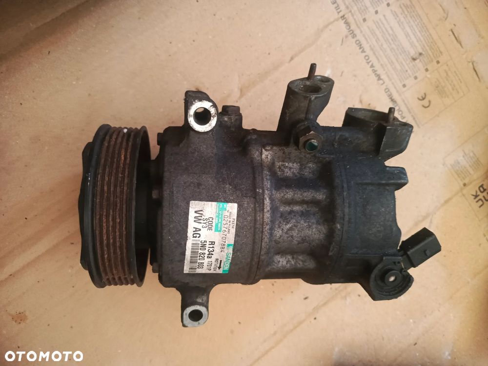 5N0820803 SPRĘŻARKA KLIMATYZACJI VW PASSAT B6 AUDI SEAT SKODA 2.0 TDI - 1