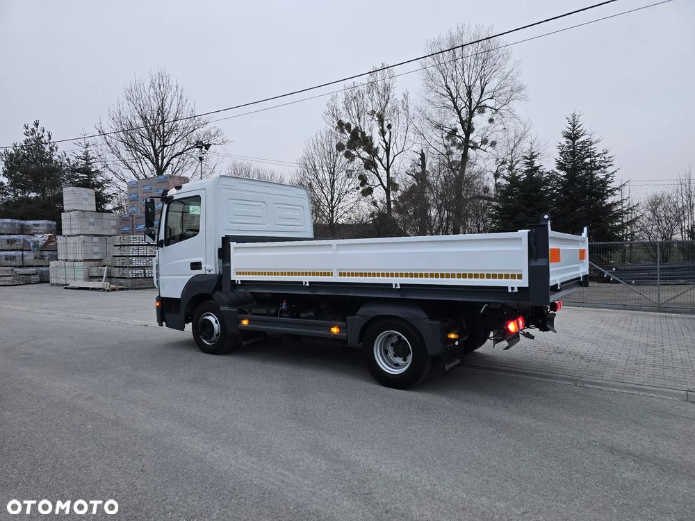 Mercedes-Benz Atego/Wywrotka/Manual/Blokada mostu - 12
