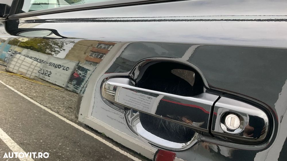 Toyota C-HR 1.8 HSD 122 CP 4x2 CVT Core - 26