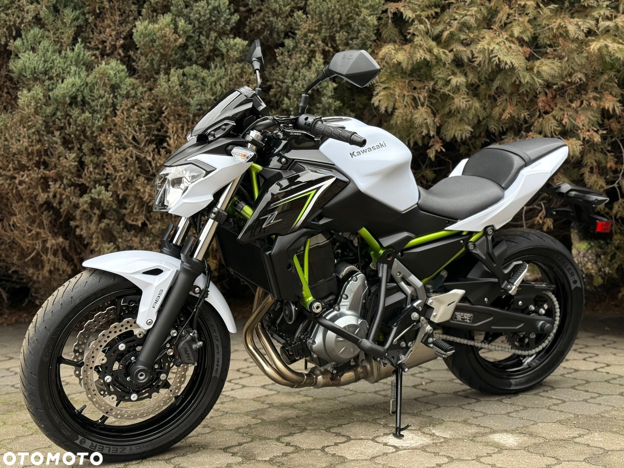 Kawasaki Z 650 - 7