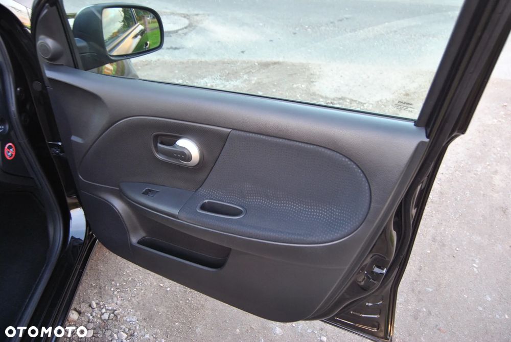 Nissan Note 1.6 Tekna - 30