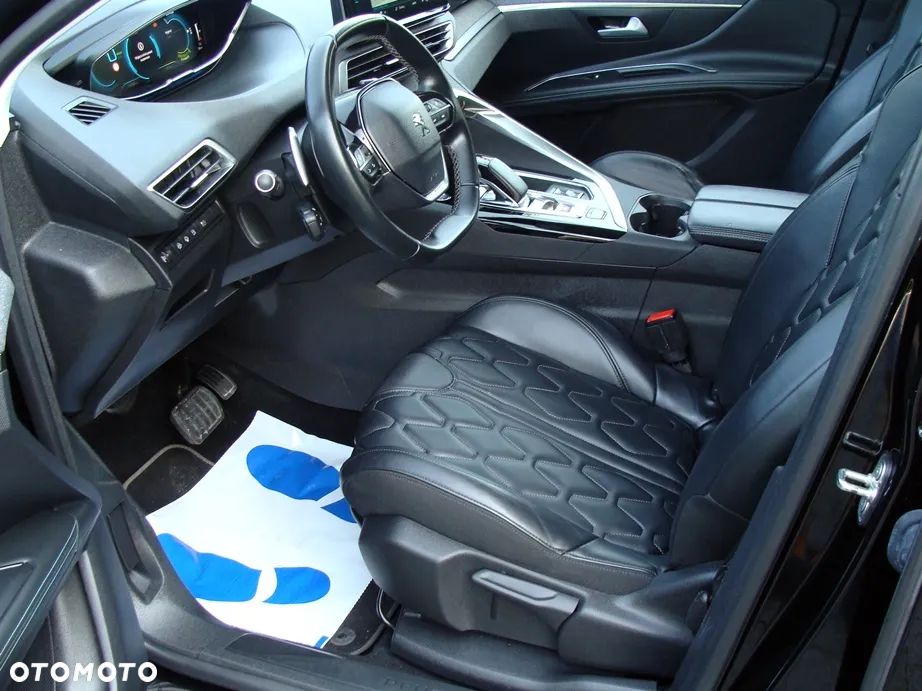 Peugeot 3008 1.6 PureTech Hybrid4 PHEV Allure S&S EAT8 - 17