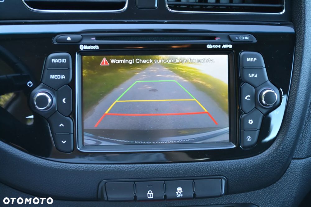 Kia Ceed 1.6 GDI ISG Platinum Edition - 13