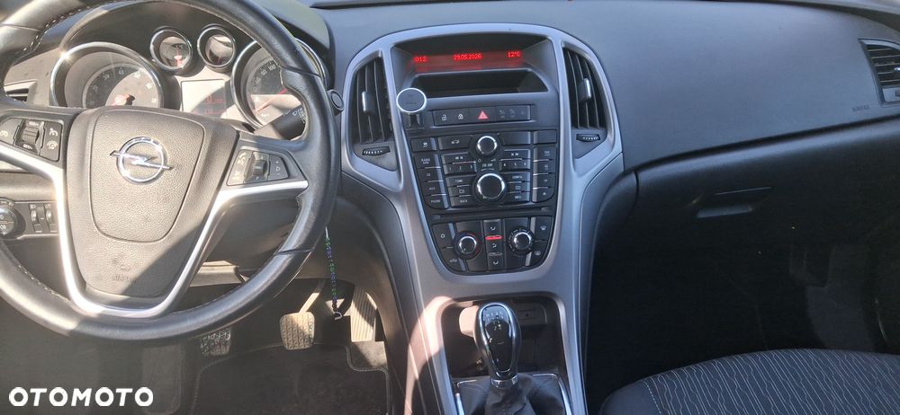 Opel Astra 1.6 EU6 - 12