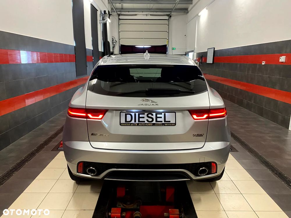 Jaguar E-Pace D150 AWD R-Dynamic HSE - 12