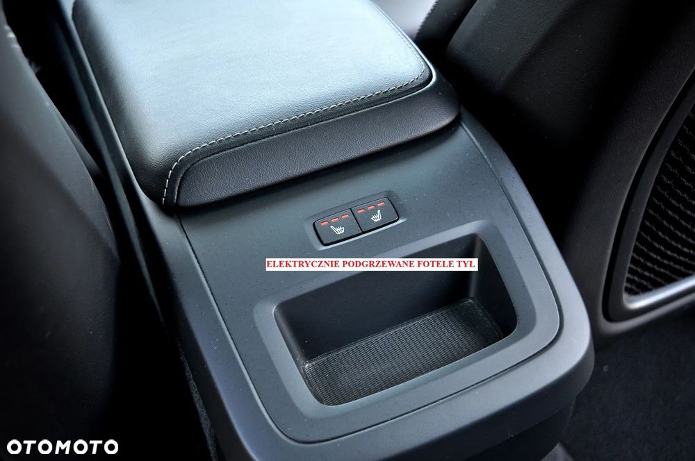 Volvo XC 60 B4 D Ultimate Dark - 29