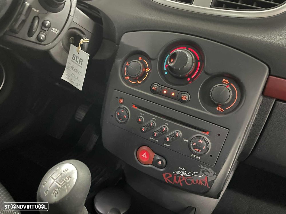 Renault Clio 1.2 16V Rip Curl - 23