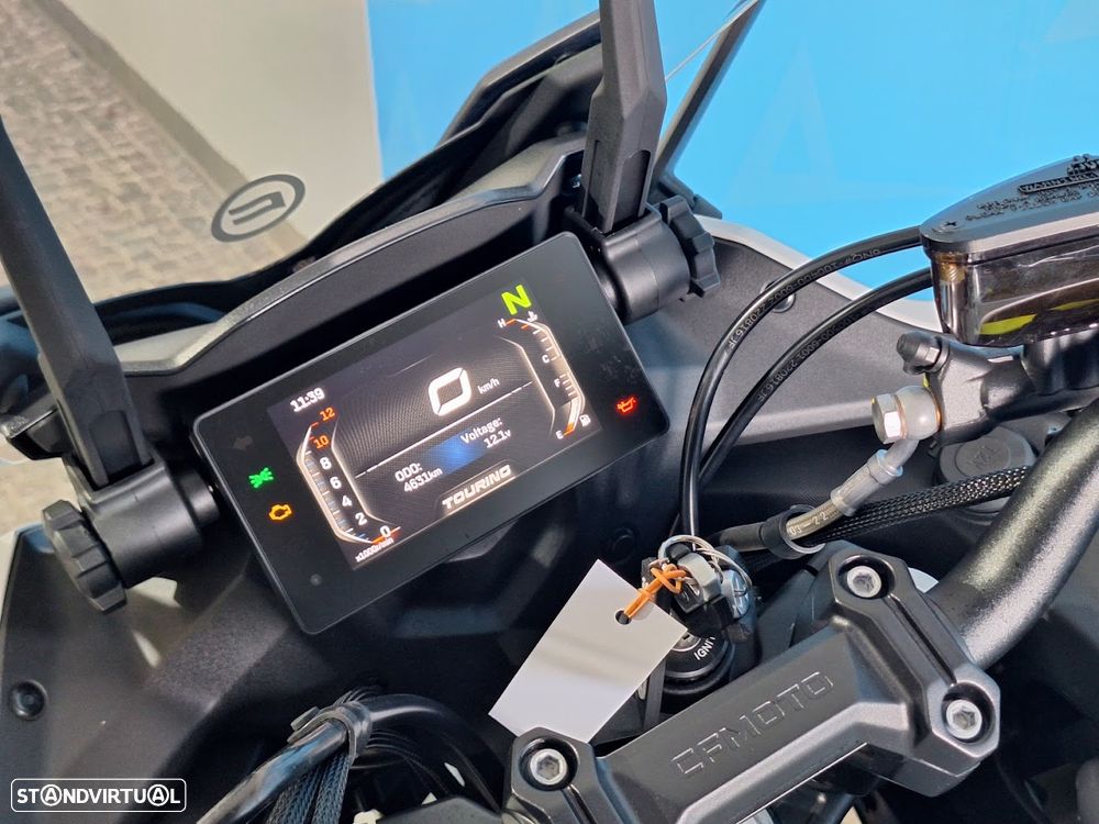 CF Moto 650GT - 10