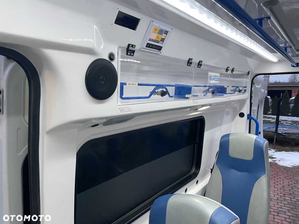 Fiat Ducato Ambulans Karetka Camper Maxxi FULLL XXXXL - 40