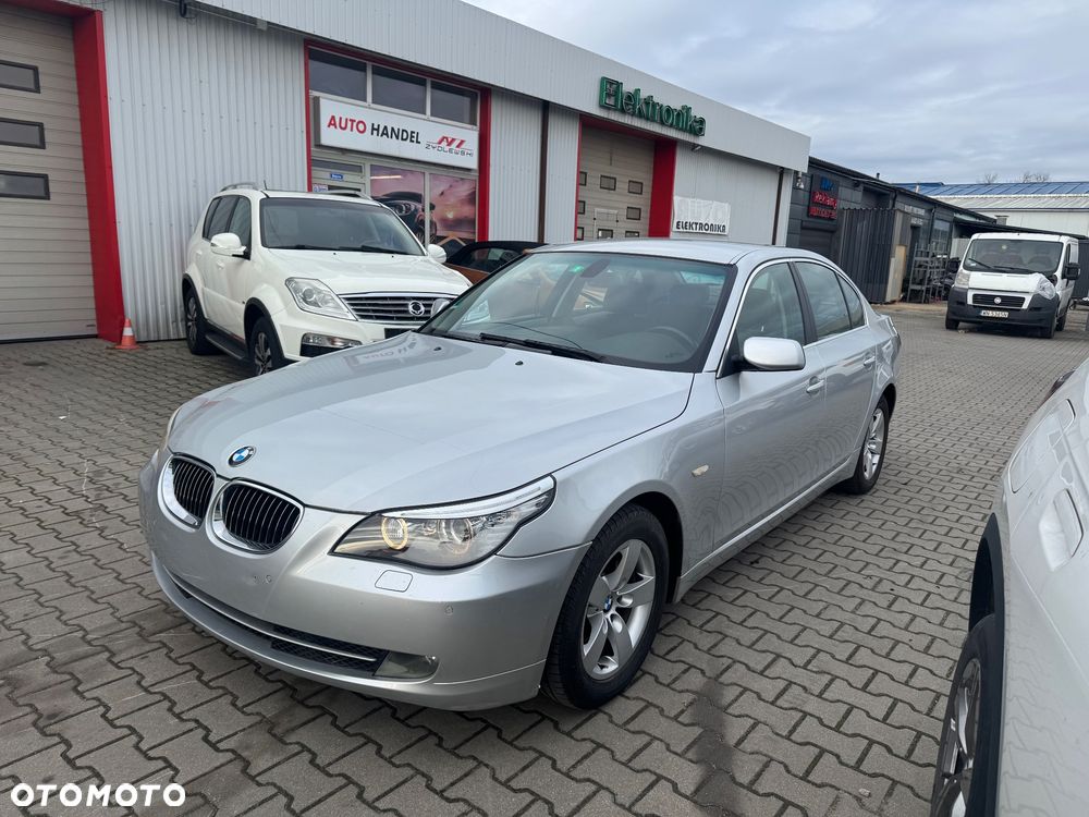 BMW Seria 5 525i Edition Exclusive - 1