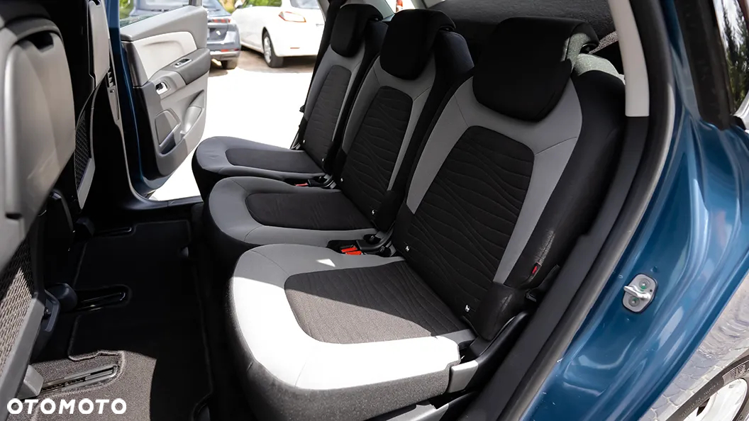 Citroën C4 Picasso PureTech 130 Stop&Start Attraction - 32