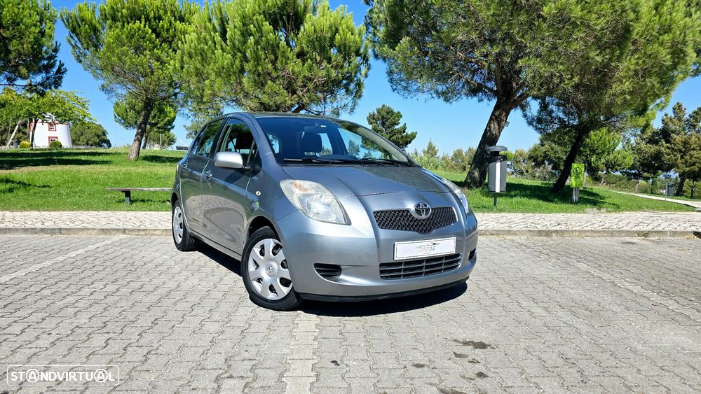 Toyota Yaris 1.0 VVT-i Sol+AC - 3