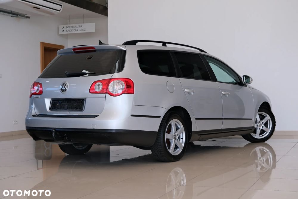Volkswagen Passat - 18