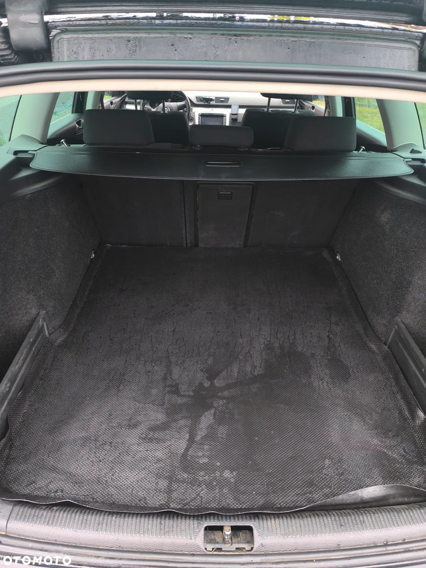 Volkswagen Passat 2.0 TDI Comfortline - 13