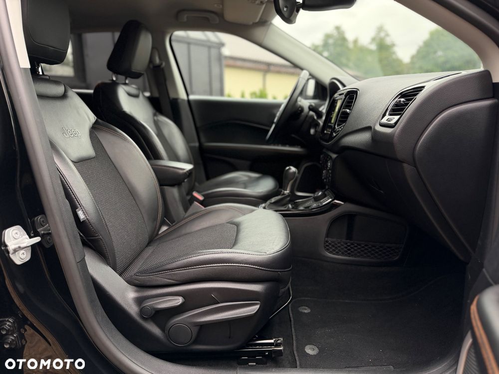 Jeep Compass 2.0 MultiJet Active Drive Automatik Opening Edition - 32