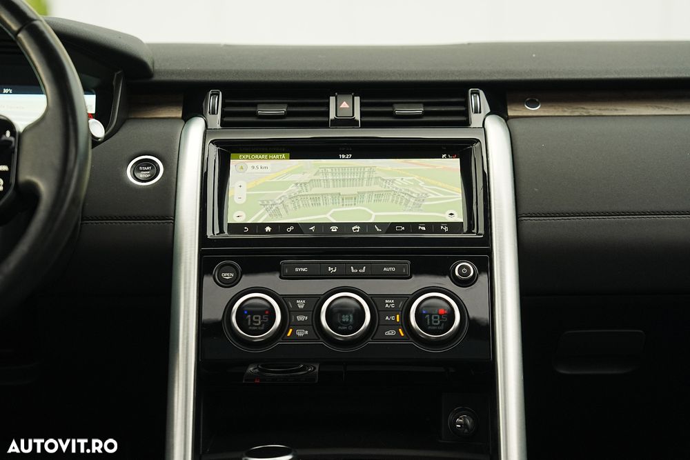 Land Rover Discovery 3.0 L SD6 HSE Luxury - 40
