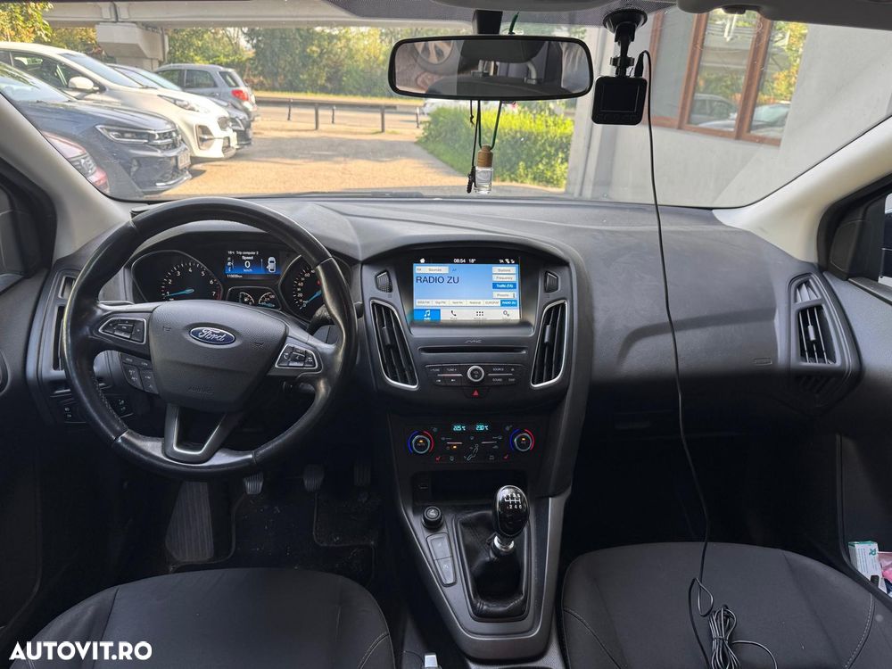 Ford Focus - 4