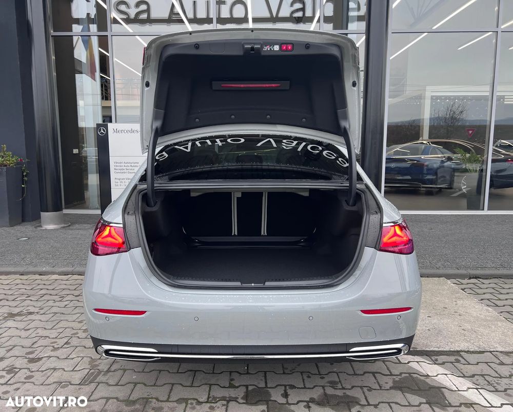 Mercedes-Benz E 200 MHEV 4MATIC Aut. - 4