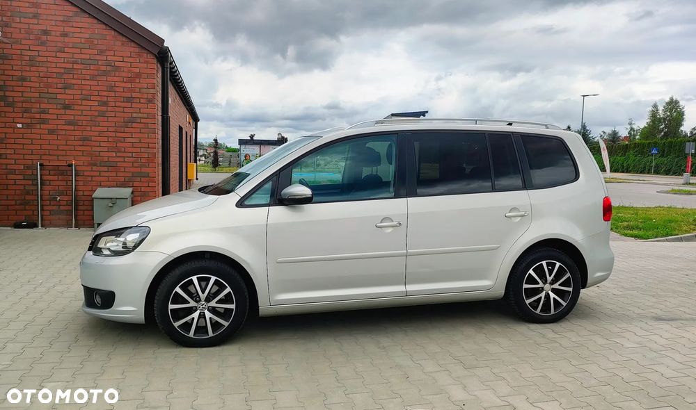 Volkswagen Touran 2.0 TDI DPF Highline DSG - 6